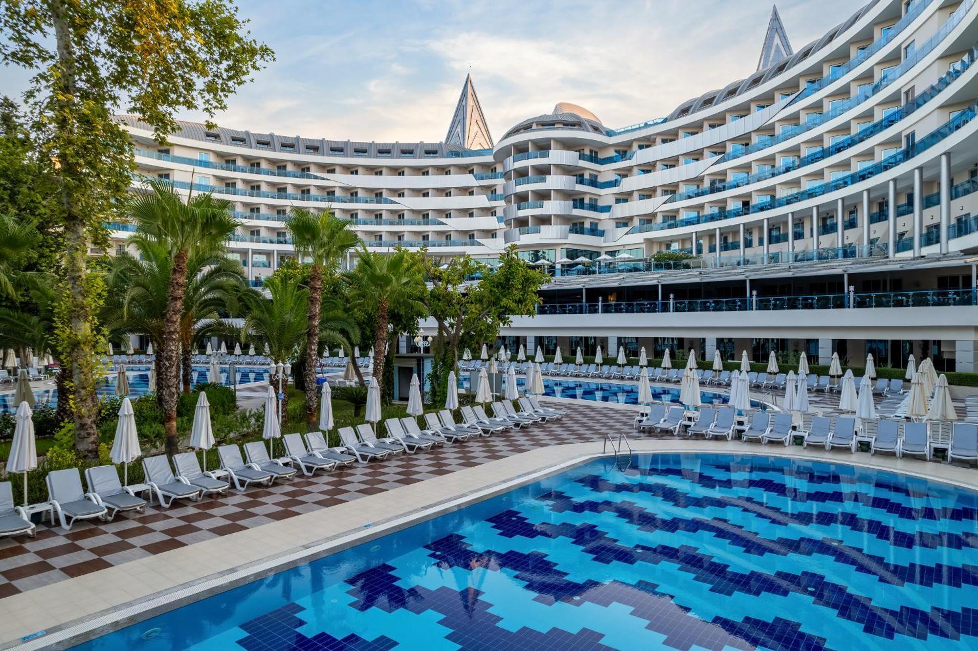 Botanik Platinum Hotel โอคูร์จาลาร์ ภายนอก รูปภาพ