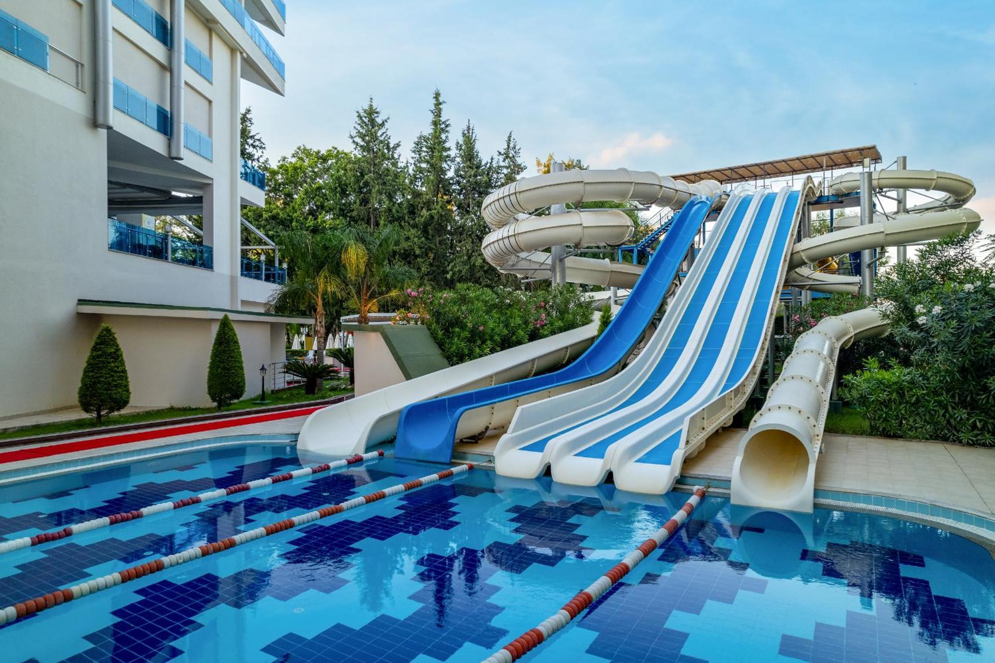 Botanik Platinum Hotel โอคูร์จาลาร์ ภายนอก รูปภาพ